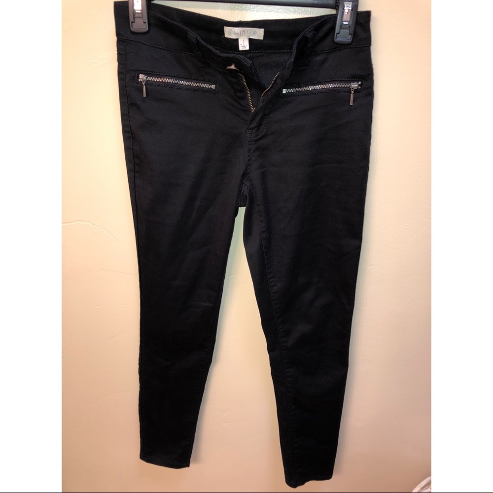 Black Skinny Jeans